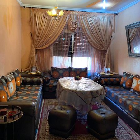 Cozy Home In אזרו מראה חיצוני תמונה