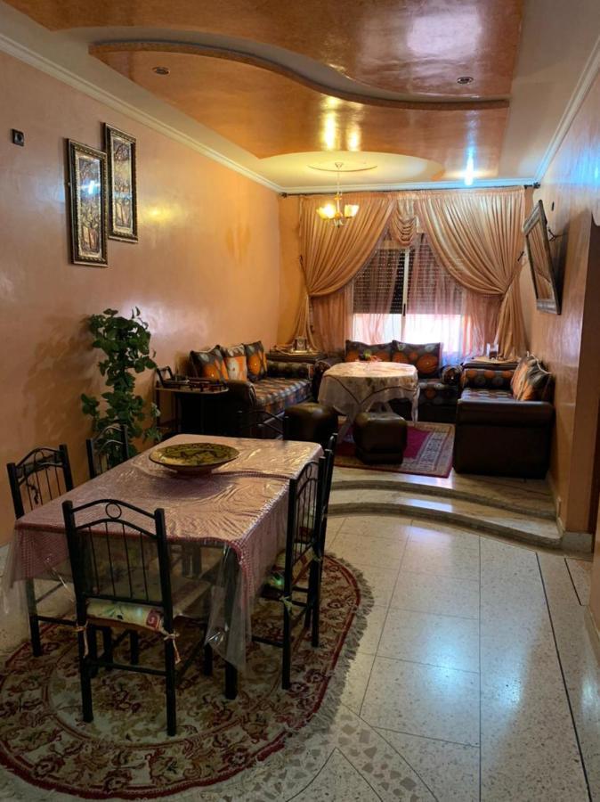 Cozy Home In אזרו מראה חיצוני תמונה